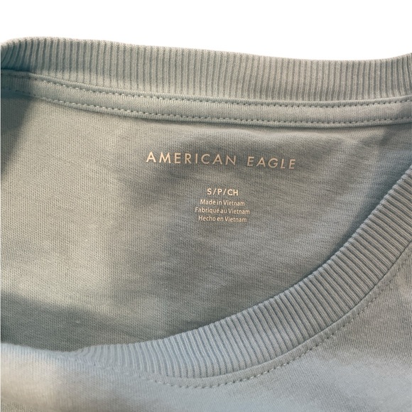 American Eagle Women’s Short-sleeved Cropped Tee Shirt Size Small - Picture 3 of 5